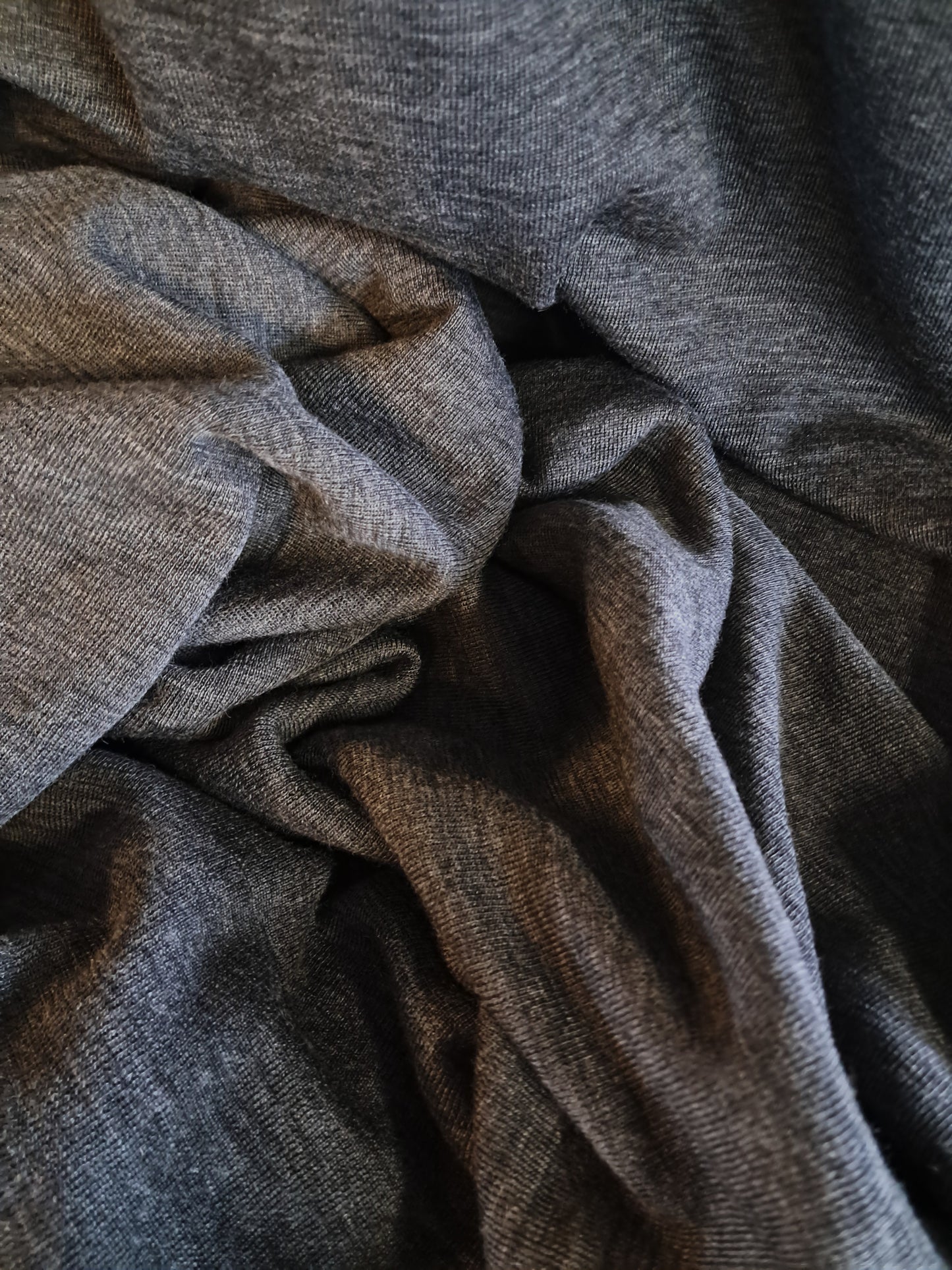 Steingrátt 100% Merino prjónaefni