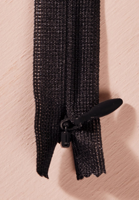 Felurennilás (Ósýnilegur rennilás - Invisible zipper) - svartur