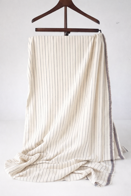 Fínröndótt hemp/lífræn bómullar Chambray