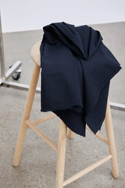 Lífræn bómull - Seersucker dökkblátt