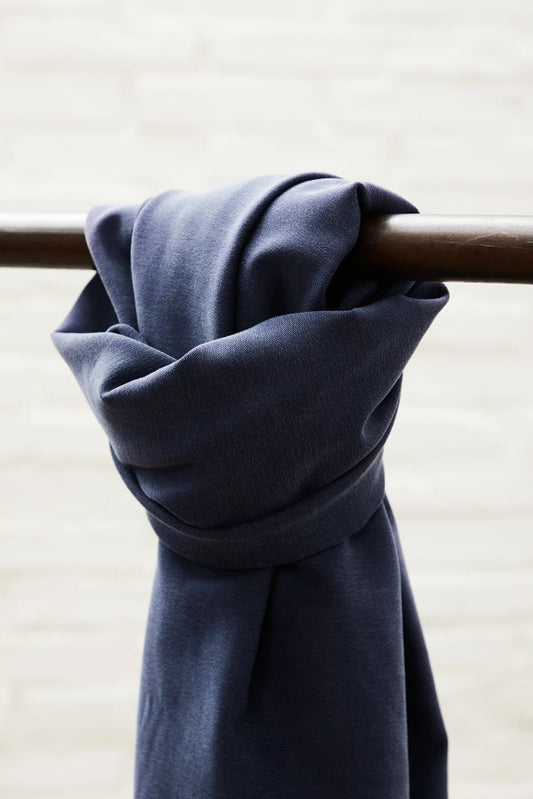 Tencel™ Twill með teygju í bláberjalit